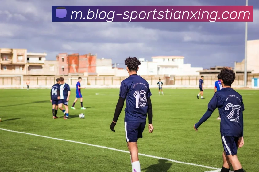 勇士重磅回归库里搭档巴特勒雷霆双塔亚历山大冲击胜利